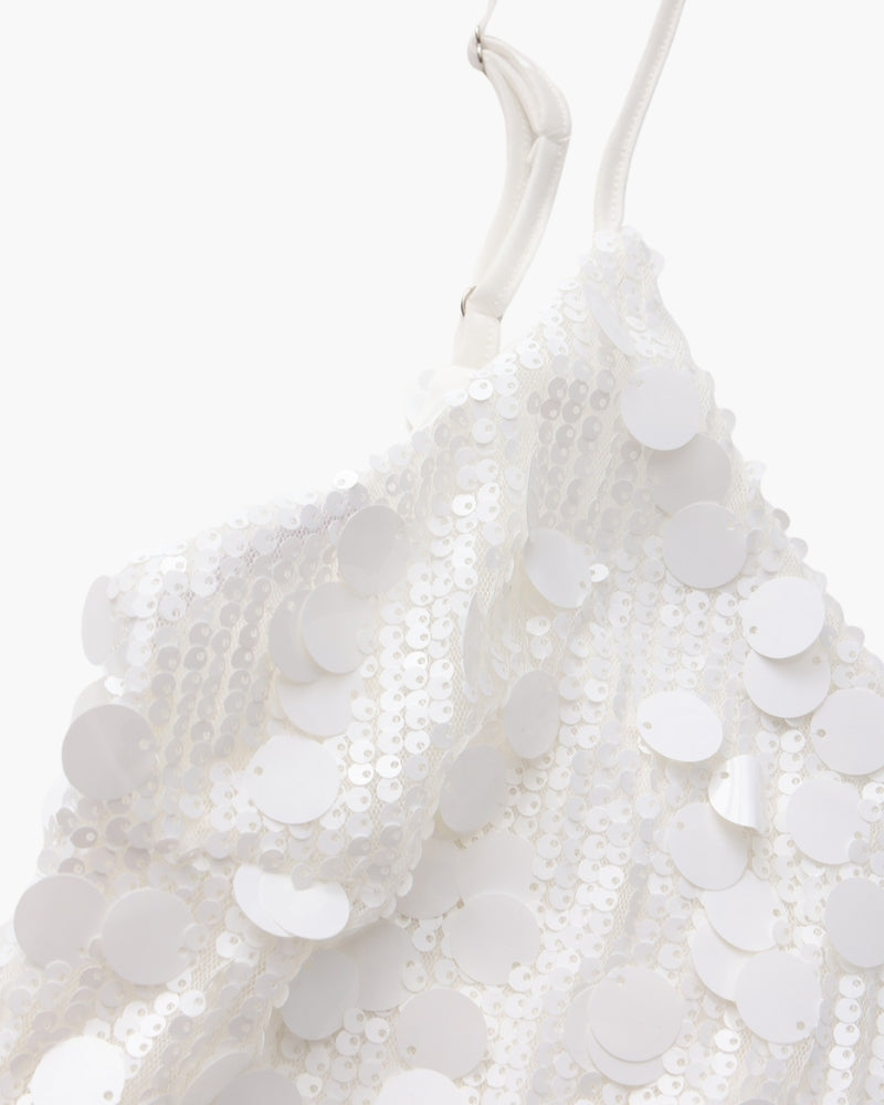 Vestido curto de festa com lantejoulas