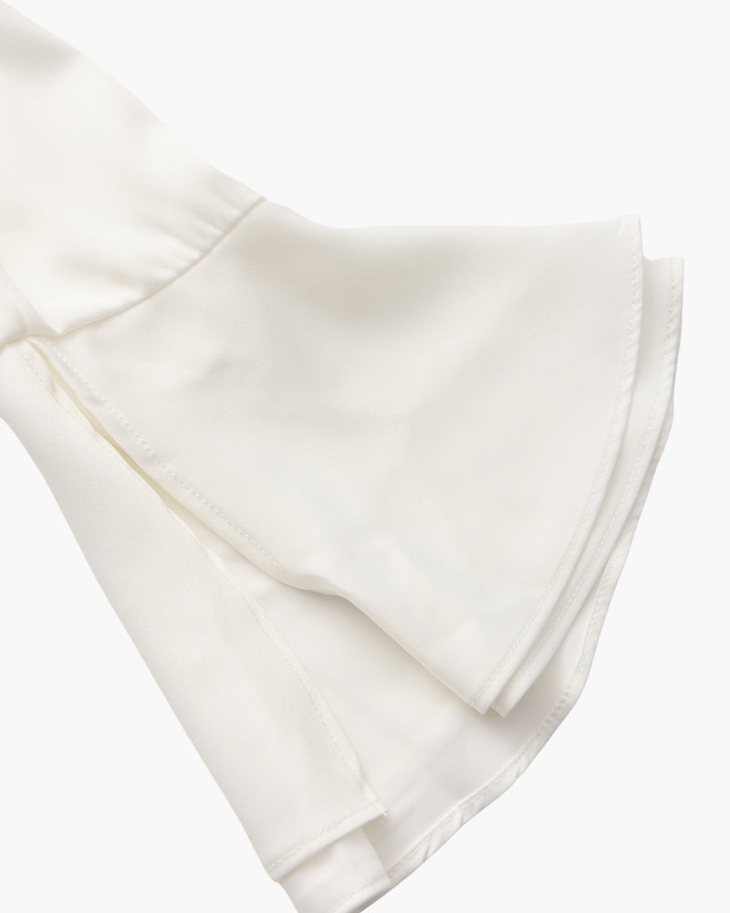 Vestido midi com babados e botões de pérola