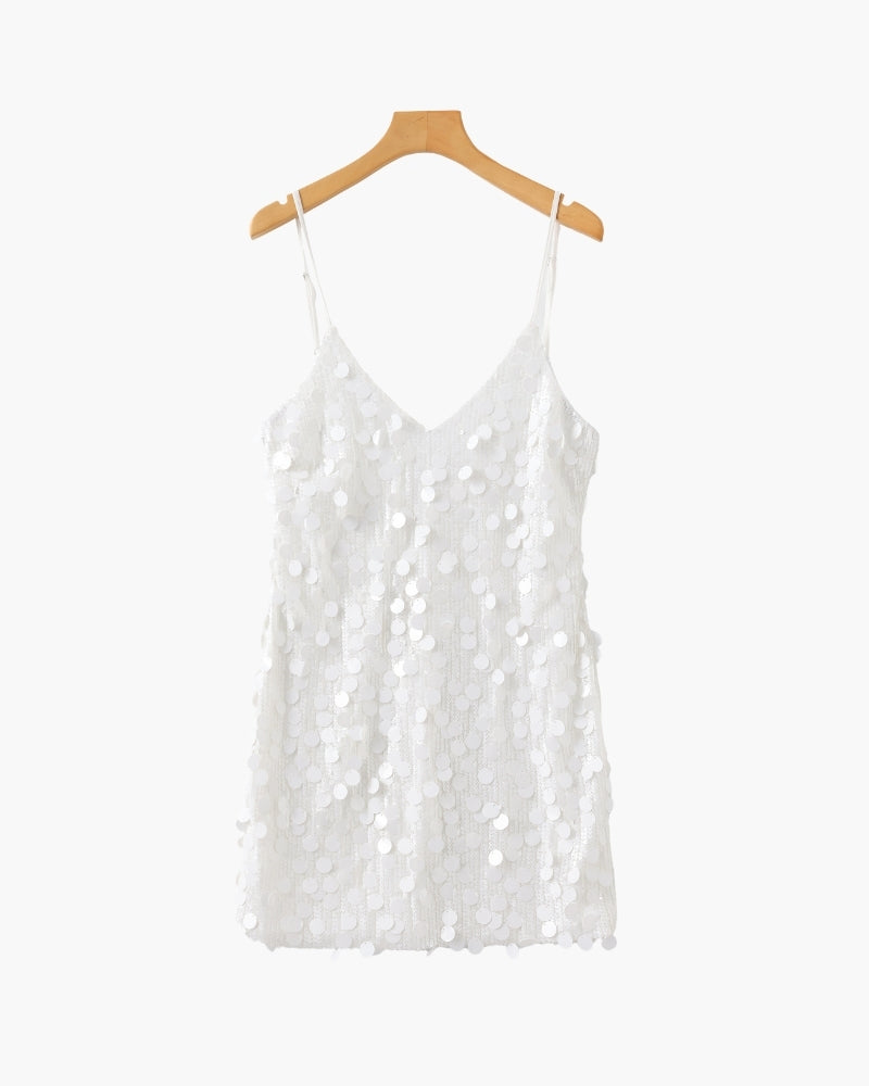 Vestido curto de festa com lantejoulas